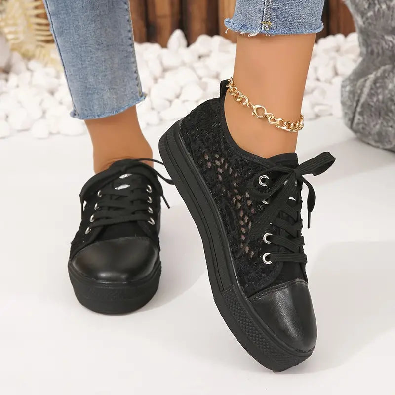 Women's Lace Platform Sneakers | Jeriane