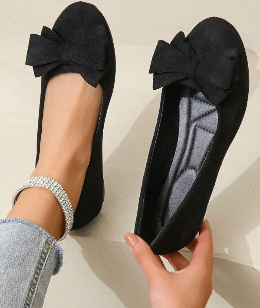 Orthopedic Flat Shoes with Bow Design | Gwendolyn