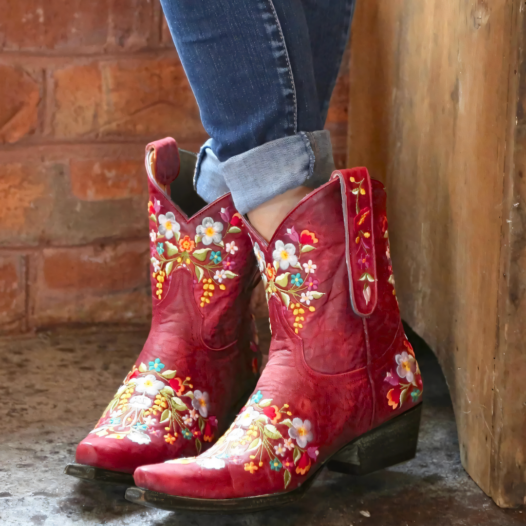 Vintage Weatherproof Cowgirl Boots for Women | Kassidy