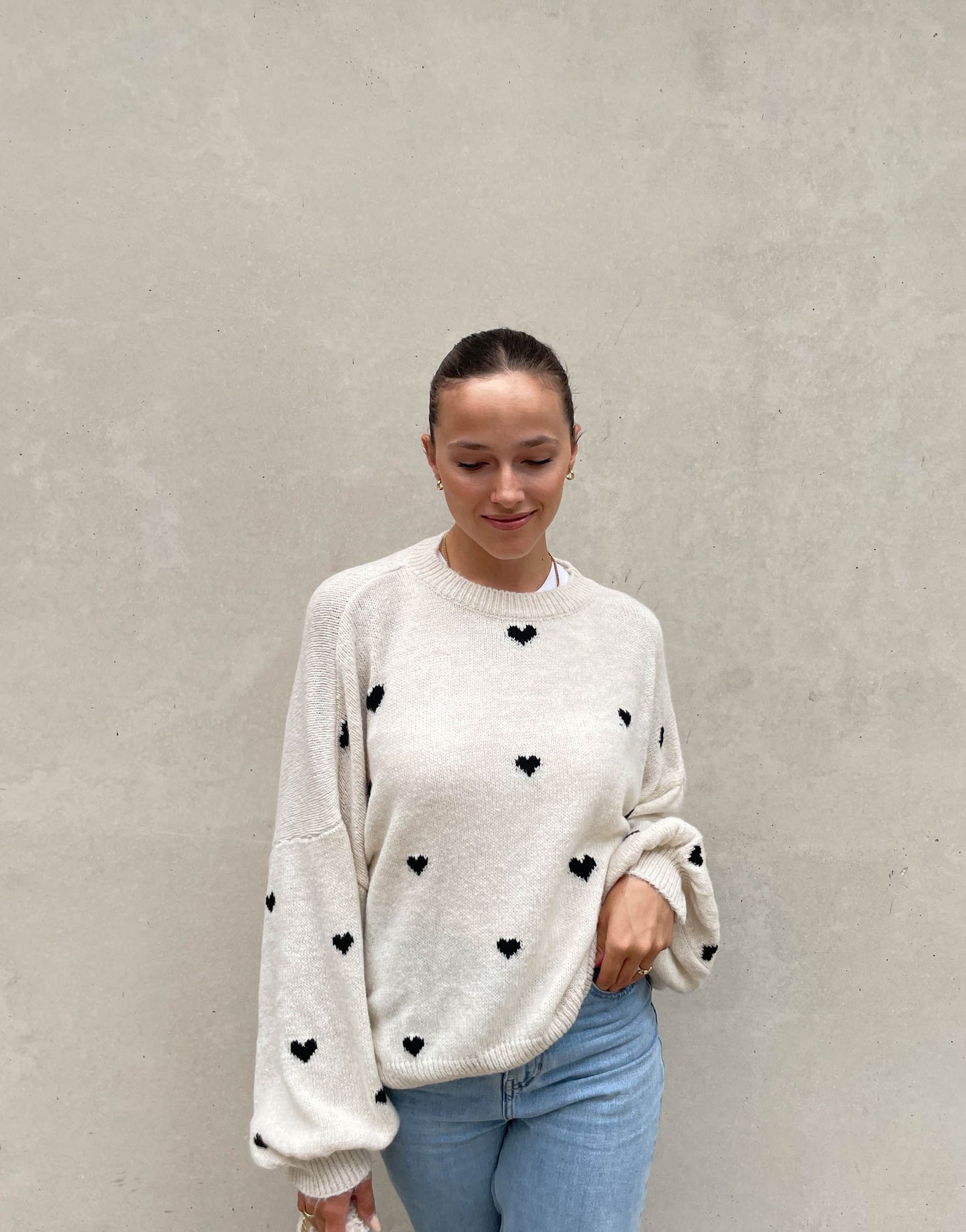 Casual fitting Sweater With Hearts for Woman | Loeva