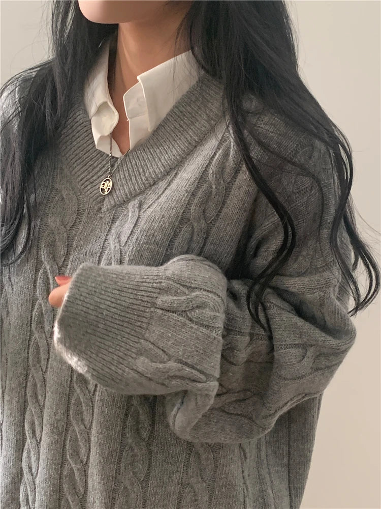 Women's Cable Knit Pattern Oversized Sweater | Davina