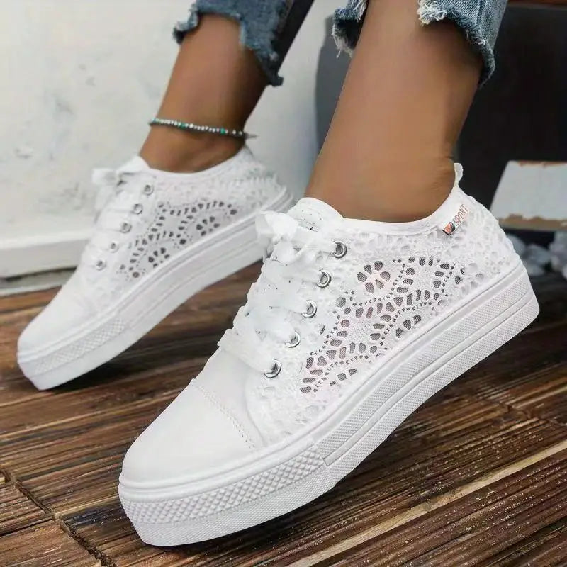 Women's Lace Platform Sneakers | Jeriane