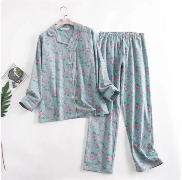 Two-piece Pajama Set in Vibrant Colors | Mooner