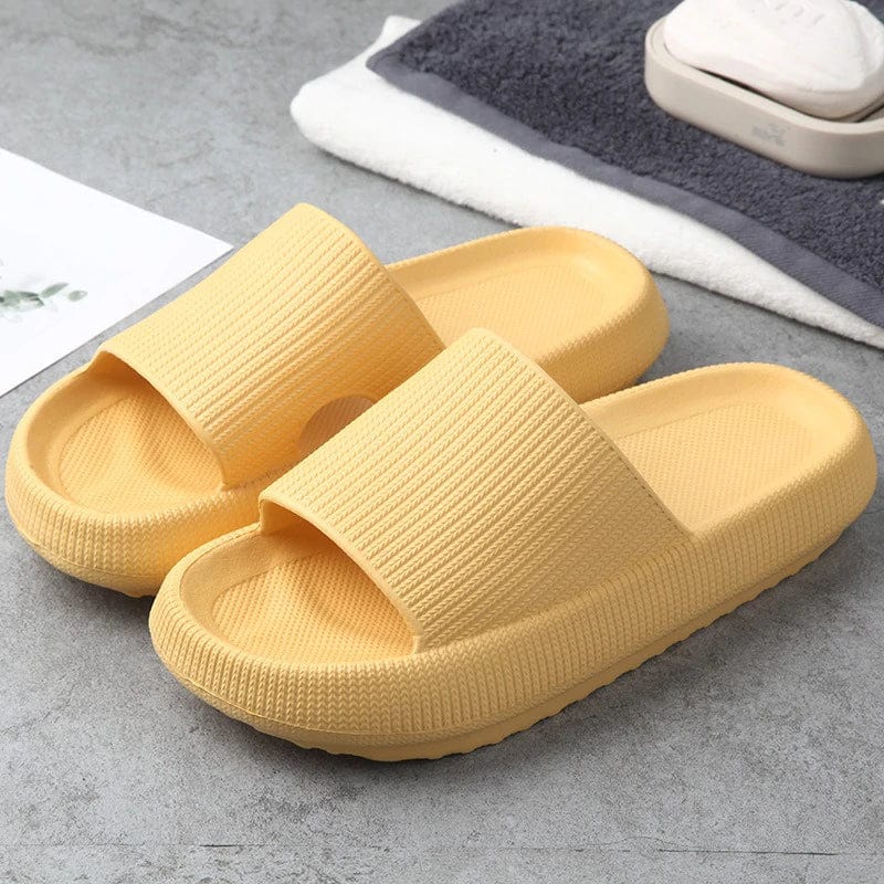 Unisex Lightweight Outdoor Slippers | Wise